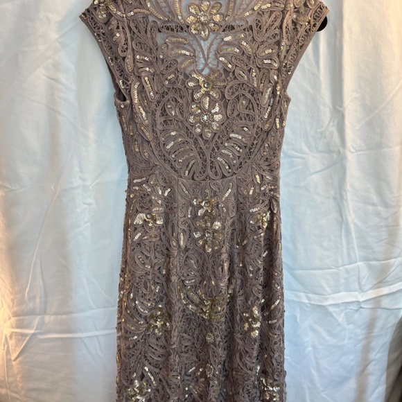 SUEWONG DRESS - Picture 2 of 7